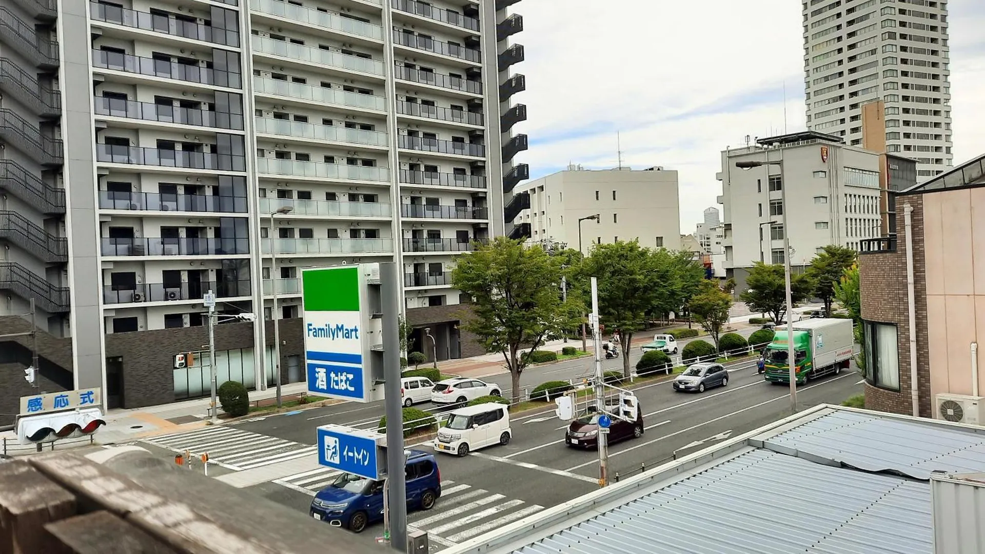 Guesthouse Yours Osaka Guest house